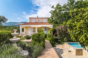House Maria