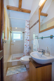 House Sanda