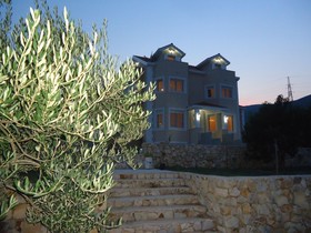 Villa Kosta