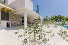 Villa Petra