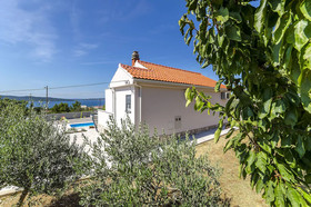 Villa Petra