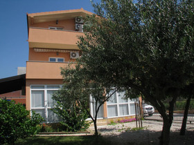 Apartments Bosnjak