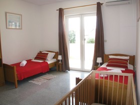 Apartments Bosnjak