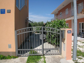 Apartments Bosnjak