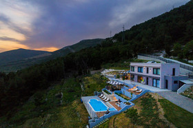 Villa Blue Hill