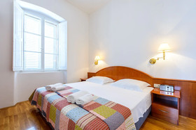 Apartments Eta