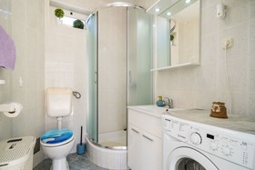 House Godimento