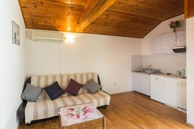 House Godimento