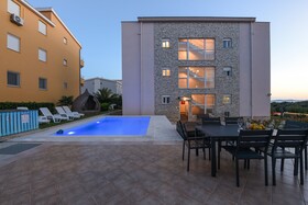 Sunset Beach Suites