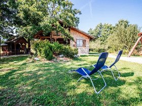 Serene Holiday Home