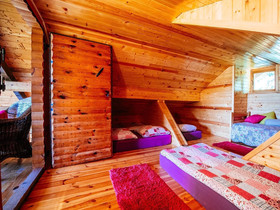 Serene Holiday Home