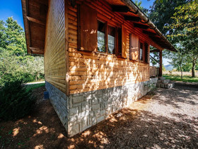 Serene Holiday Home