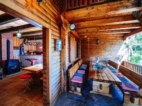 Serene Holiday Home