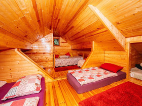 Serene Holiday Home