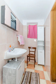Apartment And Rooms Ivan