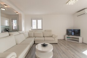 Apartments Ivan