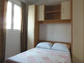 Apartments Jela