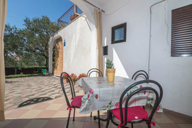 Apartments Josip