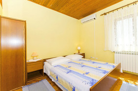 Apartments Marinko
