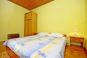 Apartments Marinko