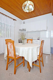 Apartments Marinko