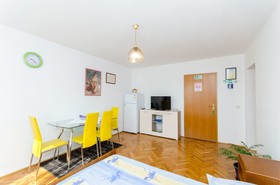 Apartments Marinko