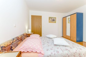 Apartments Marinko