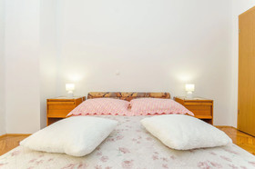 Apartments Marinko