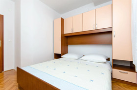 Apartments Marinko