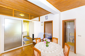 Apartments Marinko