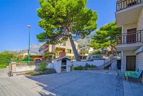 Apartments Marinko