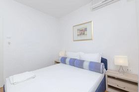 Apartments Srdan