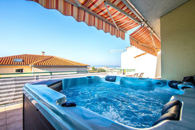 Apartments Sretan