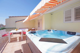 Apartments Sretan
