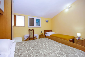 Apartments Sretan
