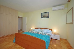 Apartments Sretan
