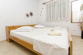 Apartments Tonci