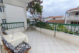 Apartments Tonci