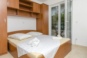 Apartments Tonci