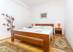 Apartments Tonci