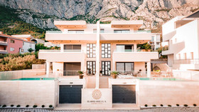 Barbarella Luxury Villas