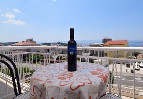 Renata Apartments