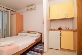 Renata Apartments