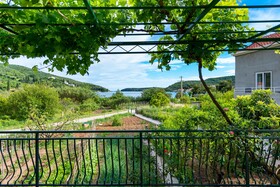 Holiday Home Garden