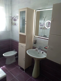 Apartment Frane
