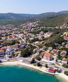 Apartments Jakov