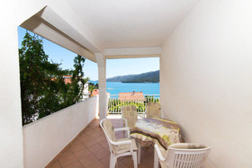 Apartments Jakov