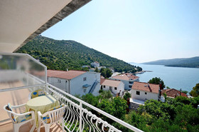 Apartments Jakov