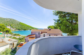Apartments Jakov