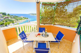 Apartments Otjana